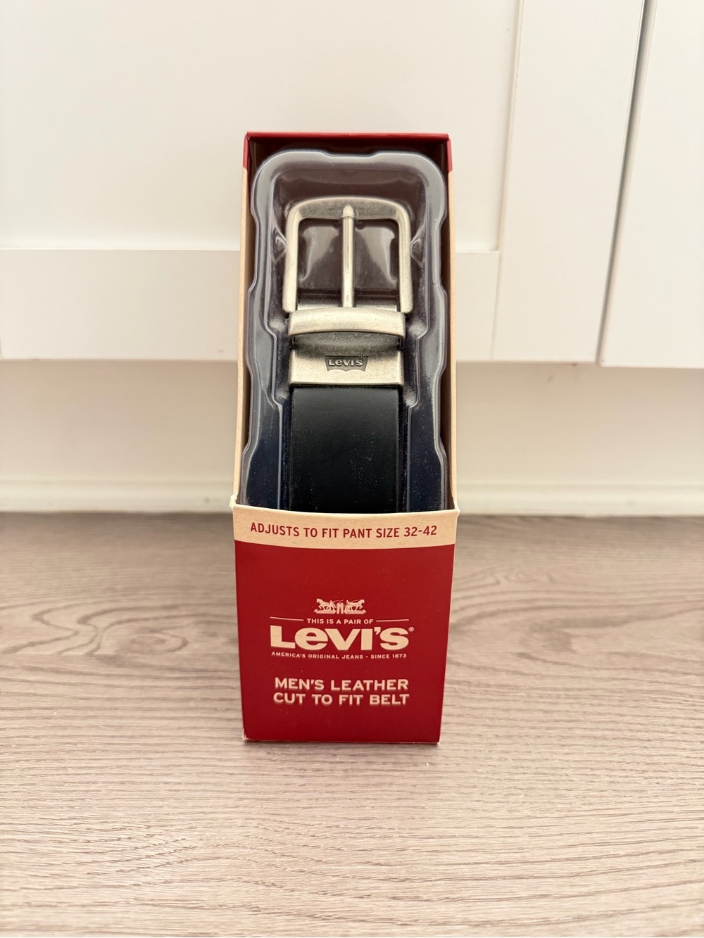 Levi's Men's Black Leather Belt with Silver Buckle